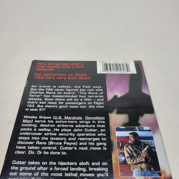 Passenger 57 (NEW SEALED VHS, 1998 WB Hits) Watermark Wesley Snipes - Picture 7 of 8